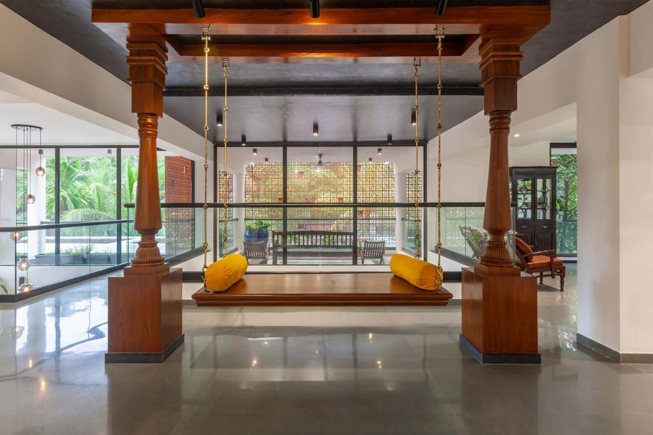 אליבג Villa Sereno By Stayvista - An Elegant And Entertaining Retreat Featuring A Swimming Pool, Outdoor Jacuzzi, Modern Interiors, And A Snooker Table מראה חיצוני תמונה